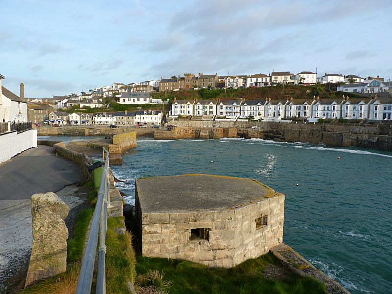 Porthleven Pill Box