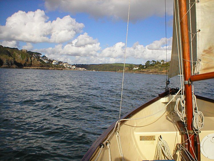 Clovelly Picarooner Winnow return to Harbour